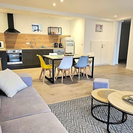 Appartement De 80M² Plein Sud Entierement Renove La Plagne Luaran gambar