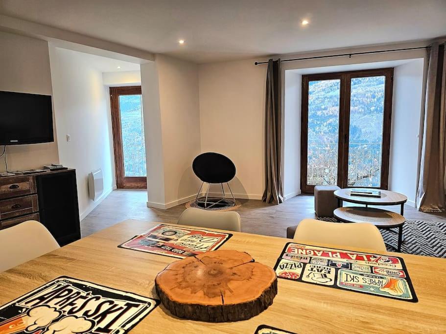 Appartement De 80M² Plein Sud Entierement Renove La Plagne Luaran gambar